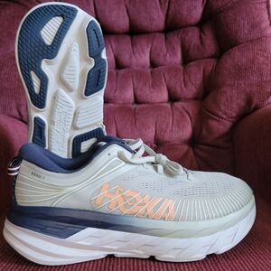 Womens suze 10 Hoka Bondi 7